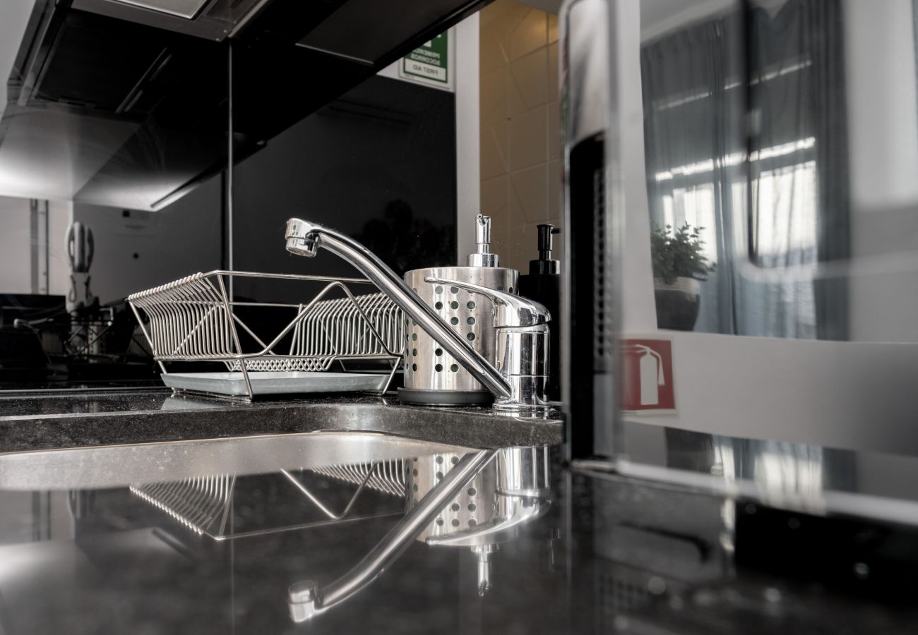 Estudio en Oporto - Nomad's Netto & Subway - Romantic Terrace Estudio en Oporto - Nomad's Netto & Subway - Romantic Terrace