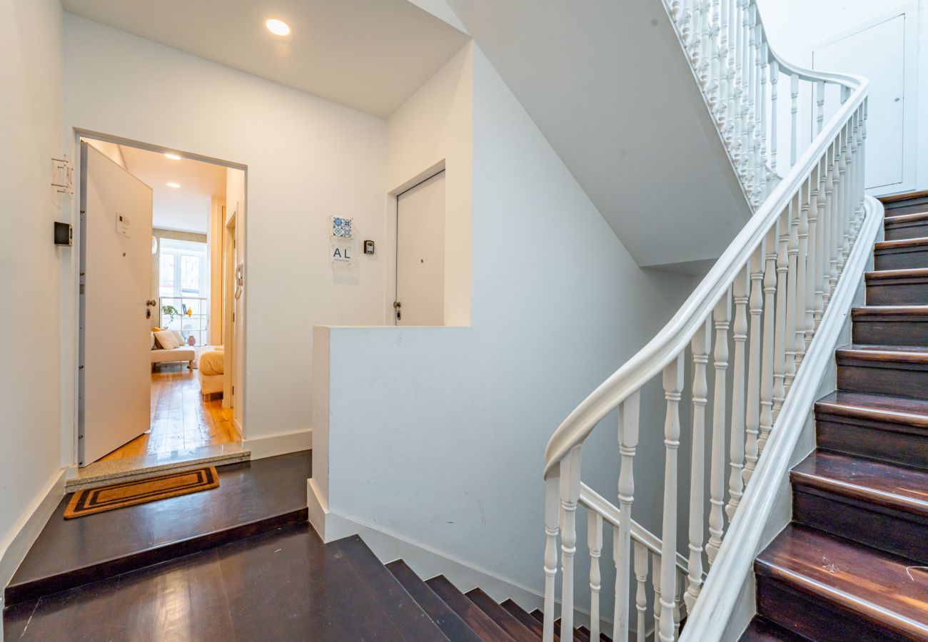 Apartamento en Oporto - Nomad`s Easy Stay - Duque Studio XIX Charm & Works Apartamento en Oporto - Nomad`s Easy Stay - Duque Studio XIX Charm & Works