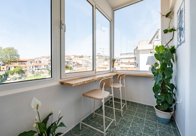 Apartamento en Oporto - Nomad's Easy Stay - 1BED Sta Catarina City View