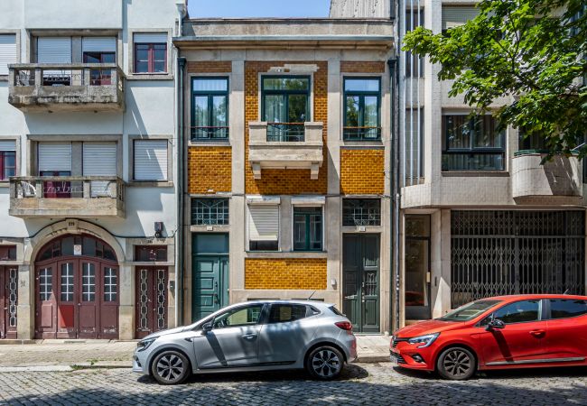 Apartamento en Oporto - Nomad's Family - 3BDR Flat in a Quiet Street