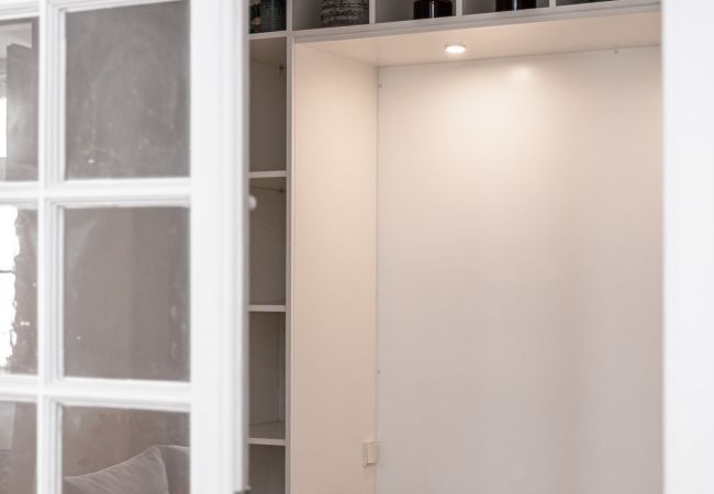 Apartment in Lisboa - Nomad's Padaria Collection - Tiled Walls Apartment in Lisboa - Nomad's Padaria Collection - Tiled Walls