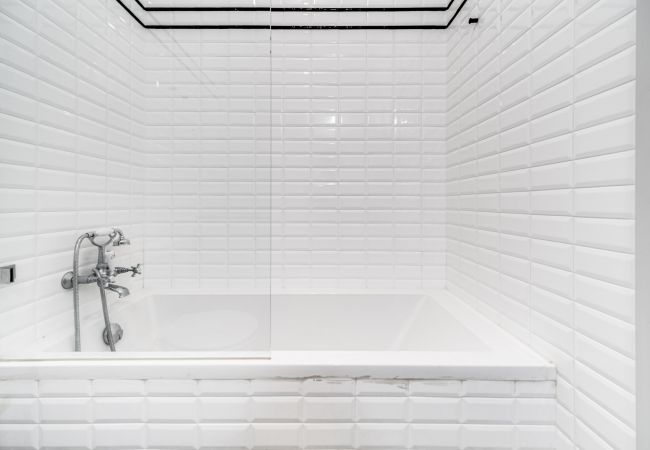 Apartment in Lisboa - Nomad's Padaria Collection - Tiled Walls Apartment in Lisboa - Nomad's Padaria Collection - Tiled Walls