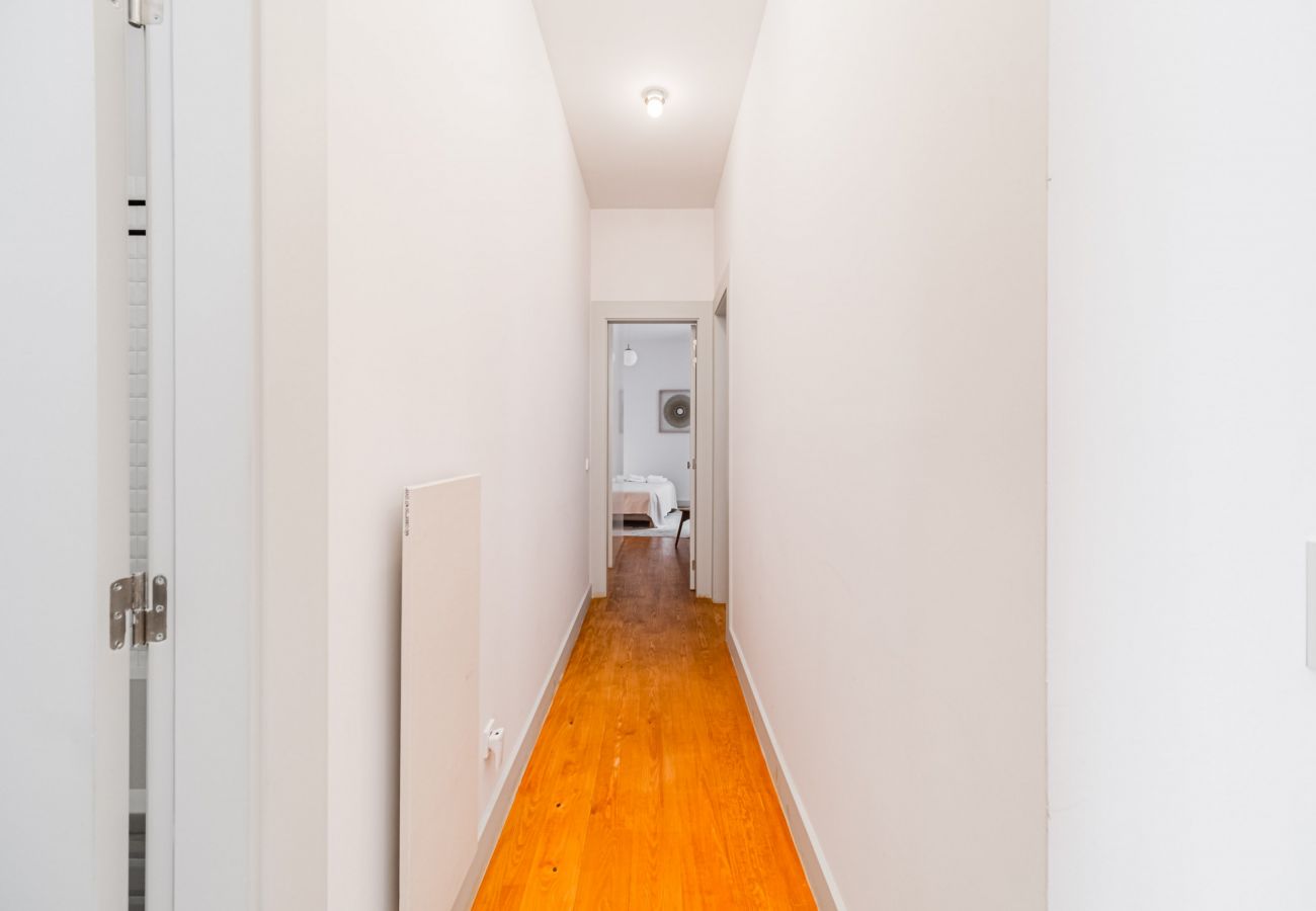 Apartment in Lisbon - Nomad's Padaria Collection - Tiled Walls Apartment in Lisbon - Nomad's Padaria Collection - Tiled Walls