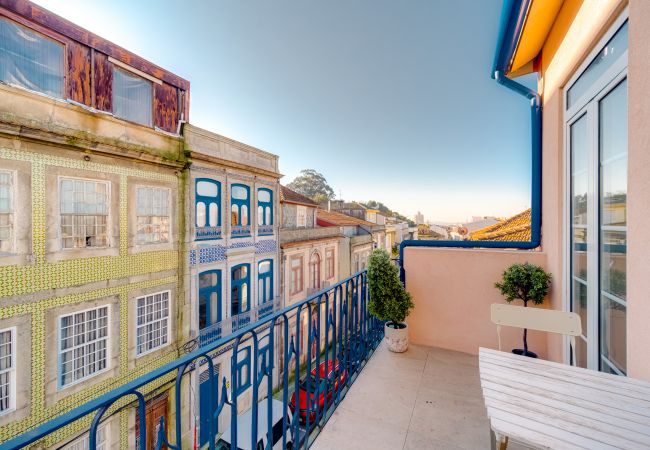  in Porto - Nomad's Bonjardim City Flats - Relaxing Terrace
