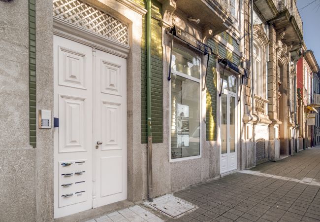 Studio in Porto - Nomad's Boulevard Flats - Suite and Terrace 1 Studio in Porto - Nomad's Boulevard Flats - Suite and Terrace 1