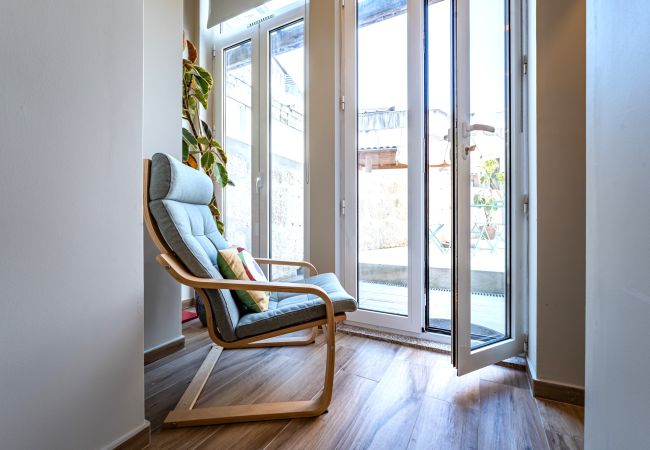 Studio in Porto - Nomad's Boulevard Flats - Suite and Terrace 2 Studio in Porto - Nomad's Boulevard Flats - Suite and Terrace 2