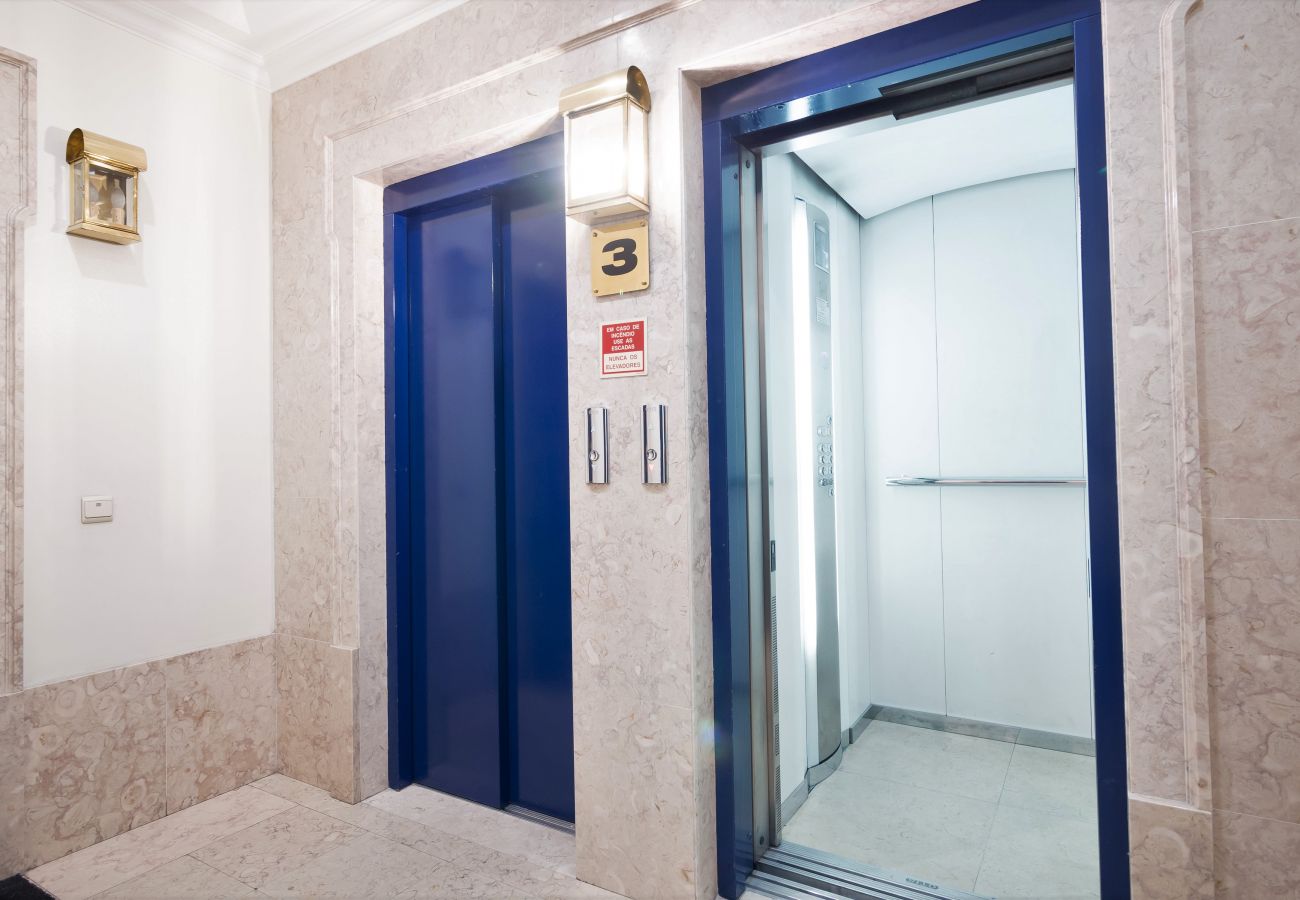 Apartment in Lisbon - Nomad's Fine Arts in Chiado Apartment in Lisbon - Nomad's Fine Arts in Chiado