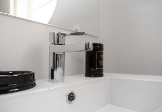 Apartment in Porto - Nomad's By Sta Catarina Flats - 3BED Moments Apartment in Porto - Nomad's By Sta Catarina Flats - 3BED Moments