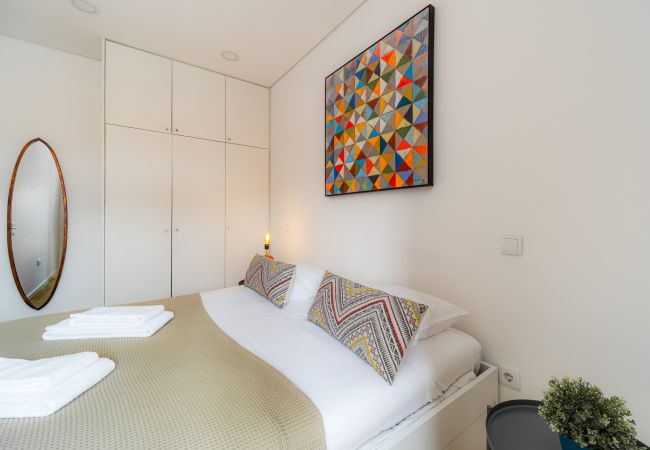 Apartment in Porto - Nomad's Netto & Subway - Sunny Balcony Apartment in Porto - Nomad's Netto & Subway - Sunny Balcony