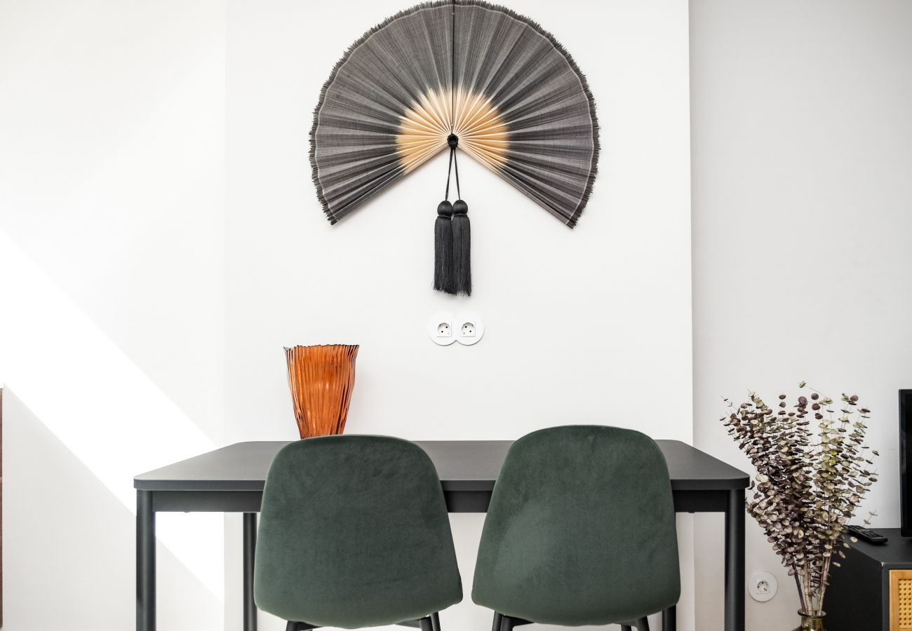 Apartment in Porto - Nomad's By Sta Catarina Flats - 3BED Family Apartment in Porto - Nomad's By Sta Catarina Flats - 3BED Family