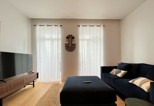 Studio in Porto - Nomad`s Lux - 1BDR Almada Cool Studio in Porto - Nomad`s Lux - 1BDR Almada Cool