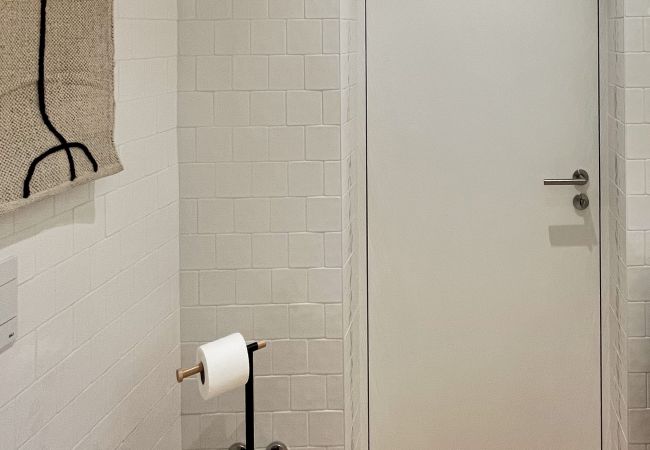 Studio in Porto - Nomad`s Lux - 1BDR Almada Cool Studio in Porto - Nomad`s Lux - 1BDR Almada Cool