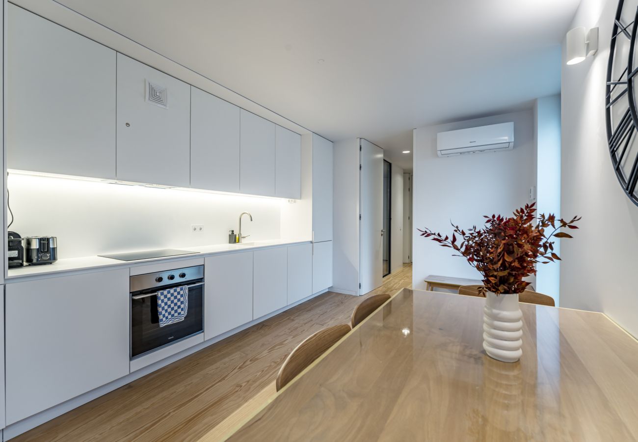 Apartment in Porto - Nomad`s Lux - 2BDR Almada Private Porto Apartment in Porto - Nomad`s Lux - 2BDR Almada Private Porto