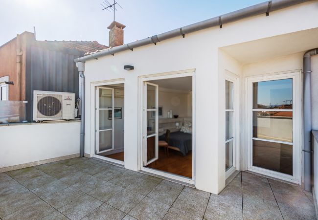 Apartment in Porto - Nomad`s Easy Stay - 1BDR Clerigos View Apartment in Porto - Nomad`s Easy Stay - 1BDR Clerigos View