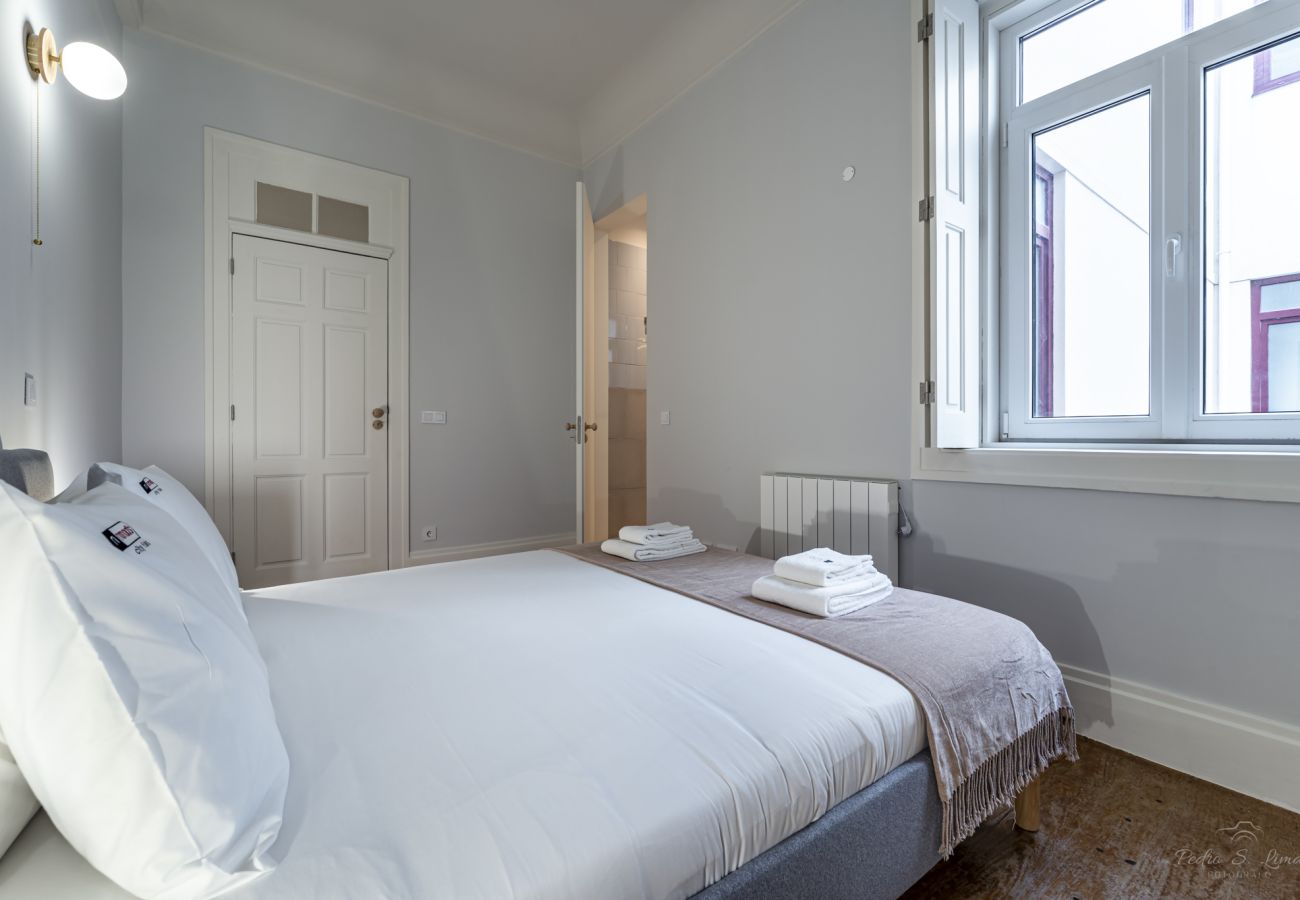Apartment in Porto - Nomad`s Family - 3BDR Charming Hideout Porto Apartment in Porto - Nomad`s Family - 3BDR Charming Hideout Porto