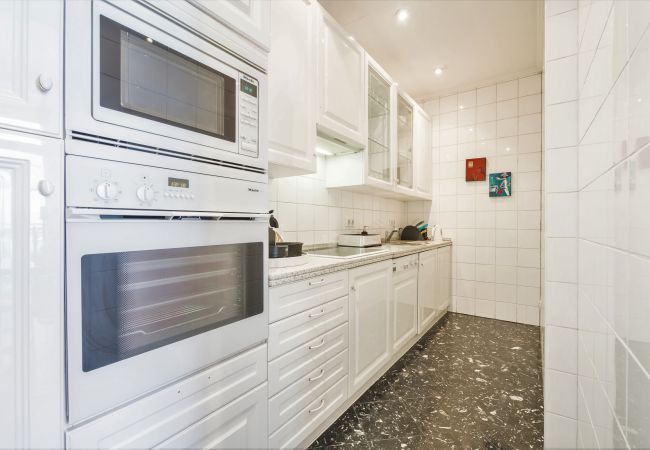 Apartamento em Lisboa - Nomad's Chiado Lisbon & Amazing View Apartamento em Lisboa - Nomad's Chiado Lisbon & Amazing View