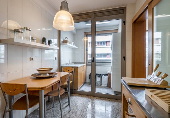 Apartamento em Matosinhos - Nomad`s Family - 2BDR Beach Vibe Matosinhos Apartamento em Matosinhos - Nomad`s Family - 2BDR Beach Vibe Matosinhos