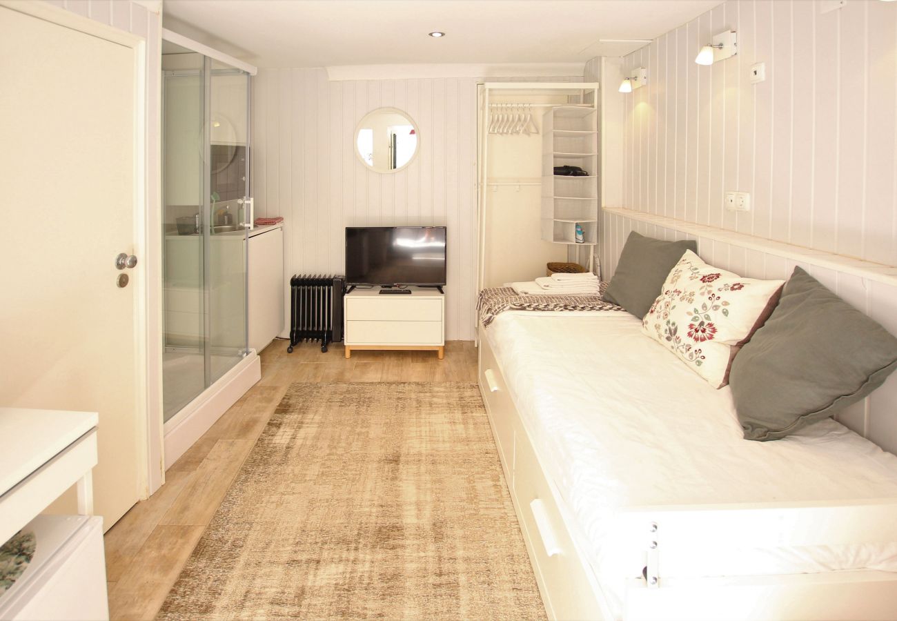 Estúdio em Lisboa - Nomad's Lisbon Castello Flats - Studio 