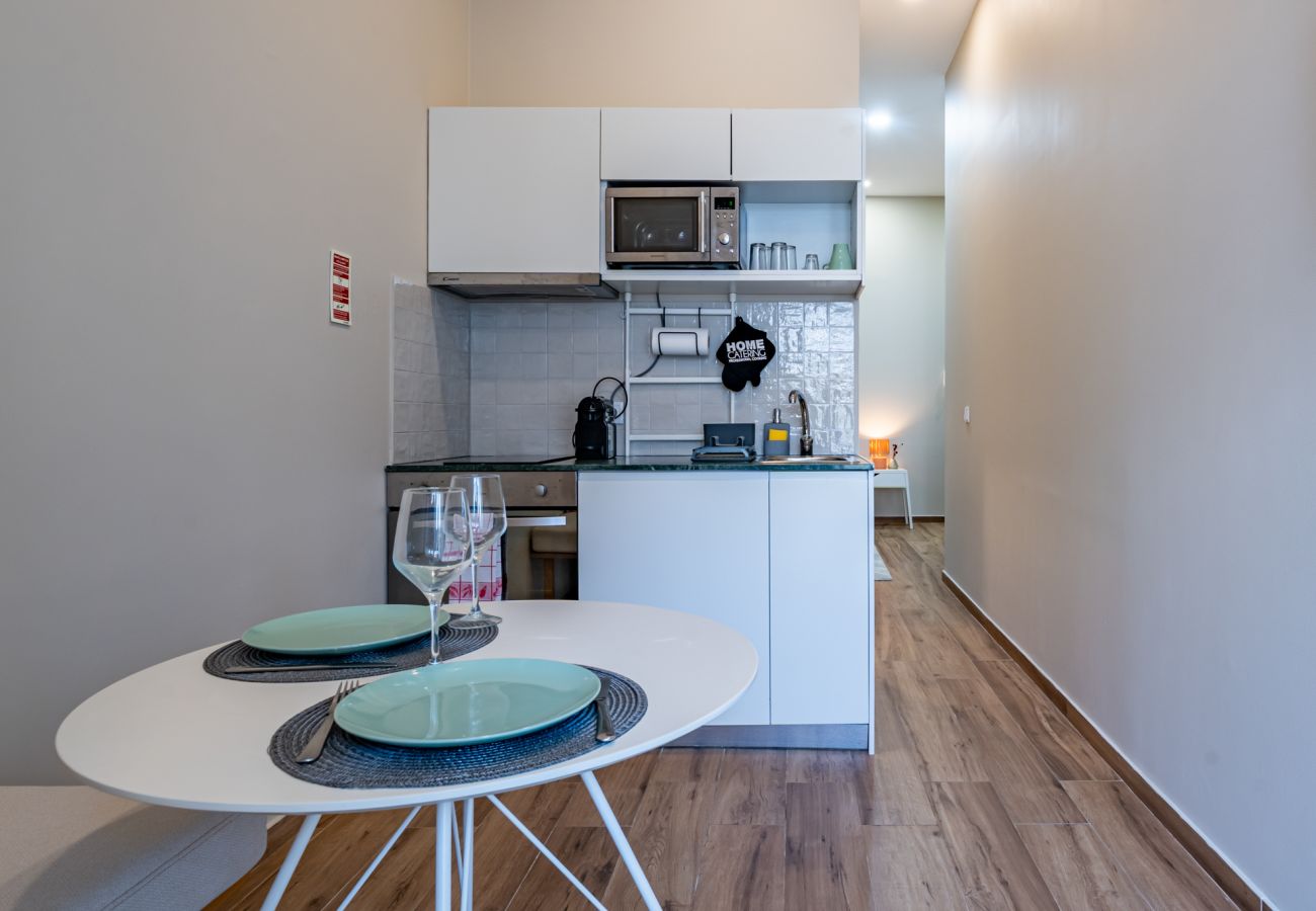 Estúdio em Porto - Nomad's Boulevard Flats - Suite & Terrace 2