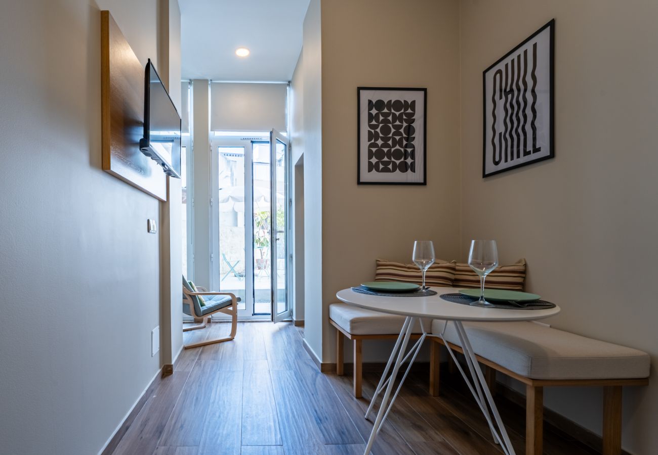 Estúdio em Porto - Nomad's Boulevard Flats - Suite & Terrace 2
