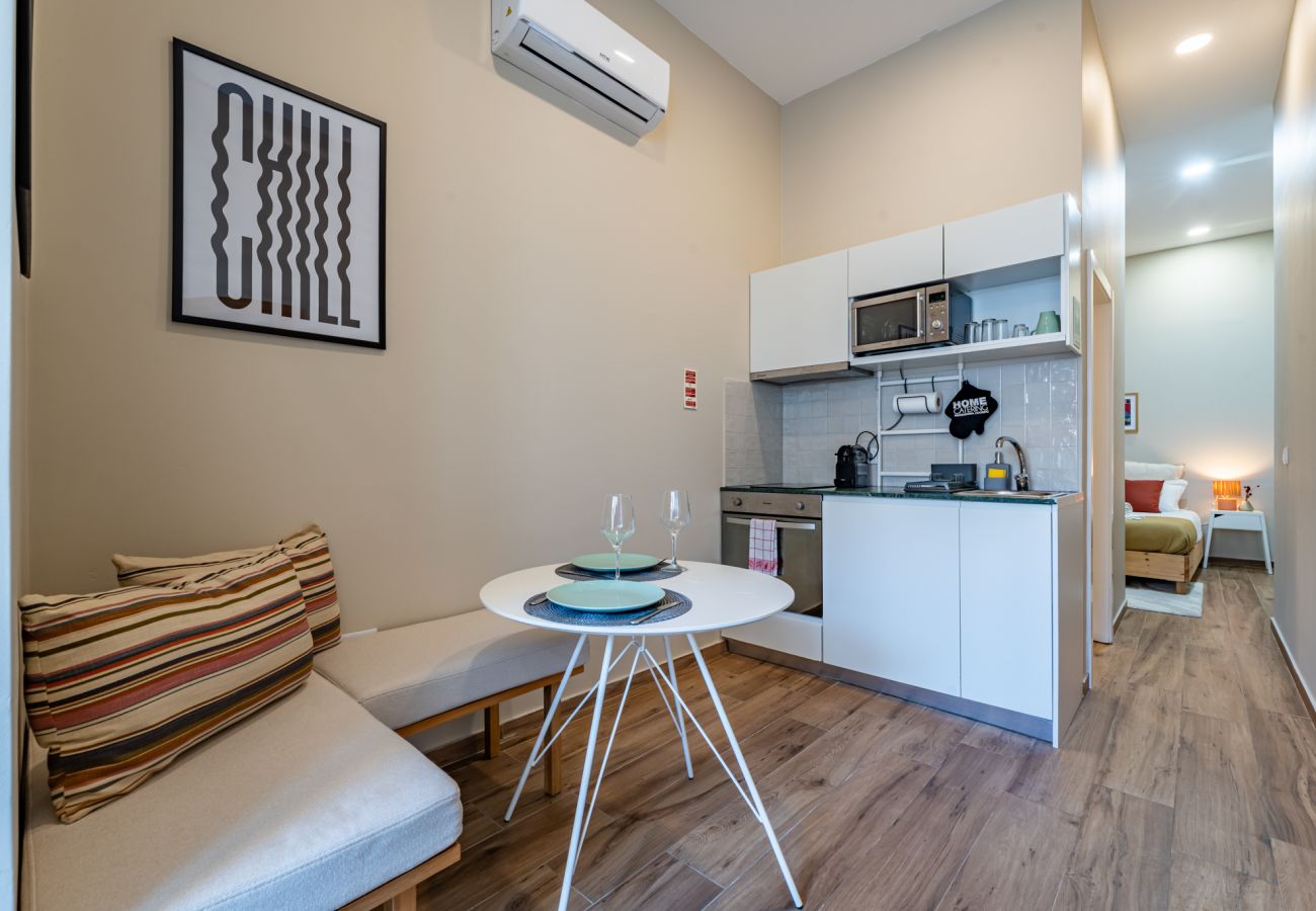Estúdio em Porto - Nomad's Boulevard Flats - Suite & Terrace 2
