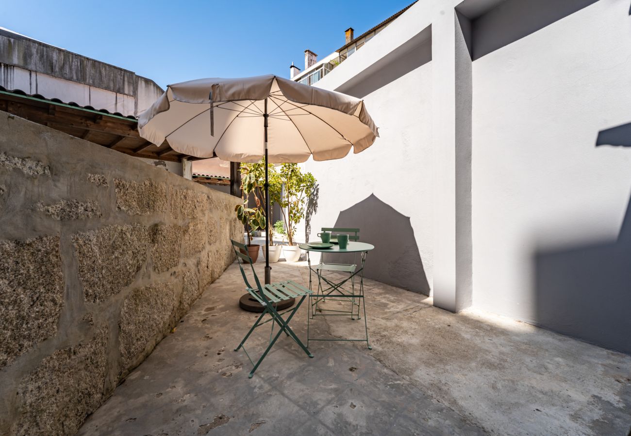 Estúdio em Porto - Nomad's Boulevard Flats - Suite & Terrace 2