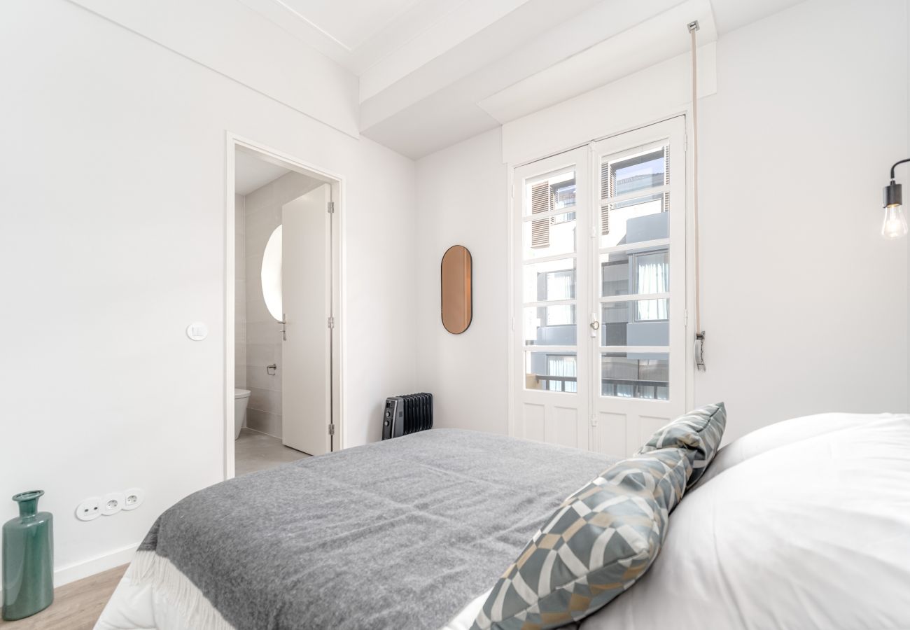 Apartamento em Porto - Nomad's By Sta Catarina Flats - 3BDR Family