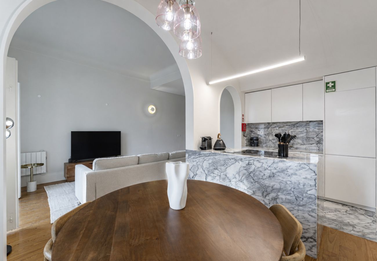 Apartamento em Porto - Nomad's Family - 3BDR Charming Hideout Porto