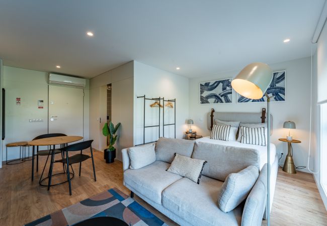  em Porto - Nomad's Easy Stay - Studio University Campus I