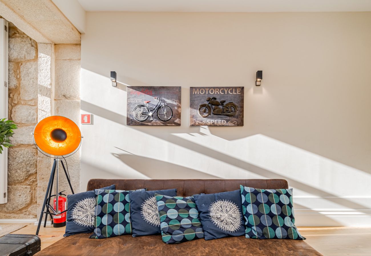 Apartment in Porto - Nomad's Terrace & Spacious