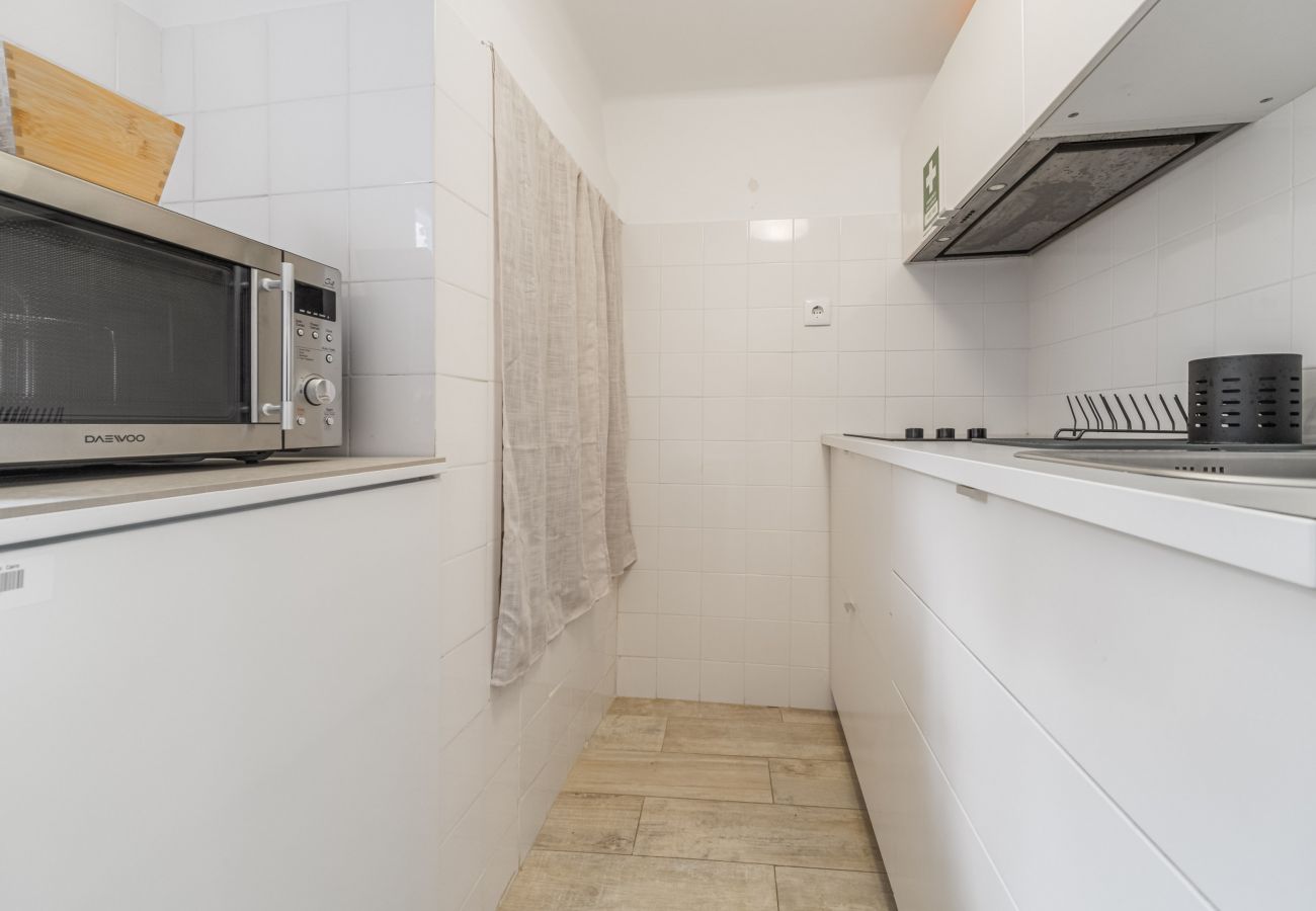 Apartment in Lisbon - Nomad's Lisbon Castello Flats 2nd Floor