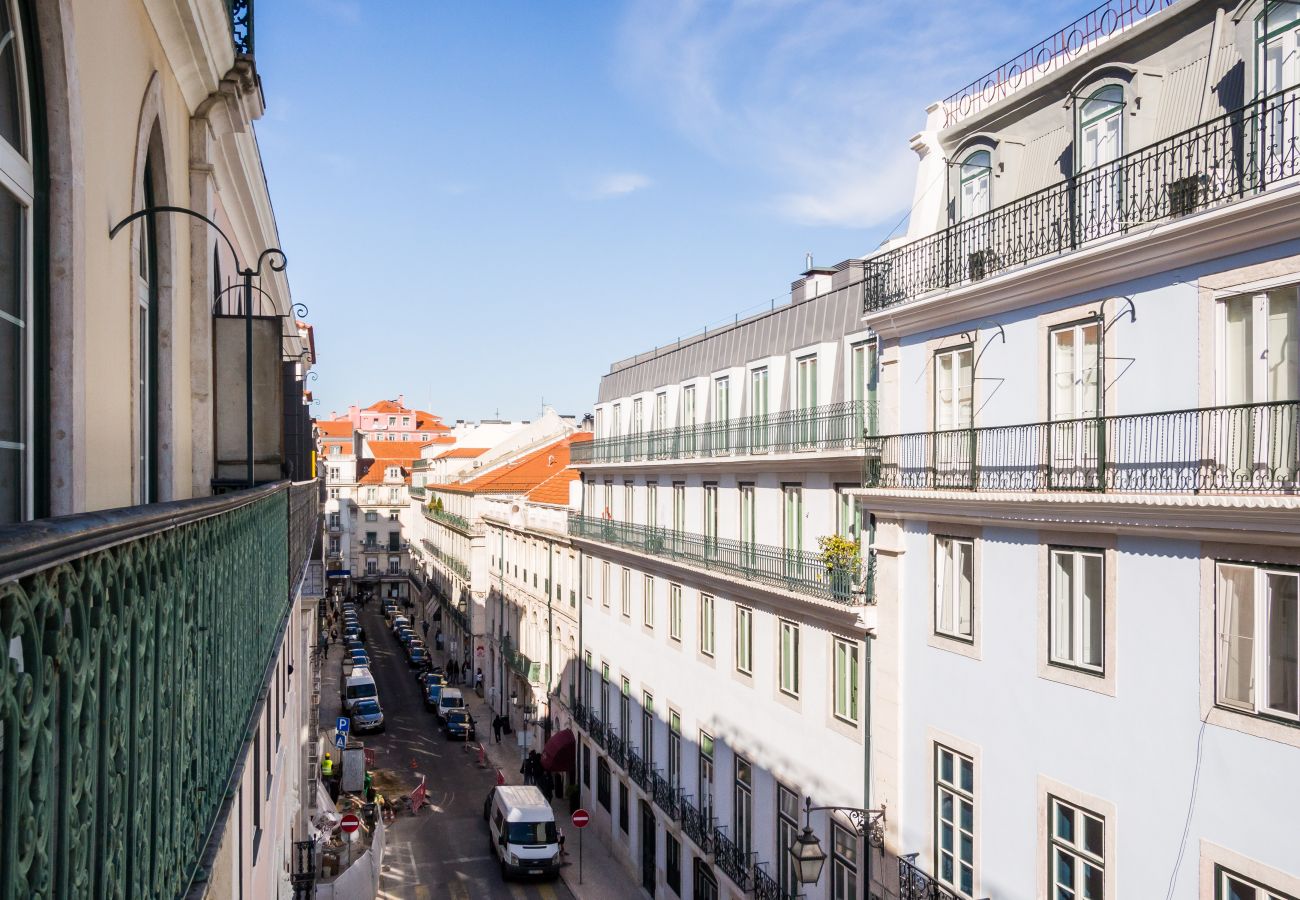 Apartment in Lisbon - Nomad's Fine Arts in Chiado with Garage