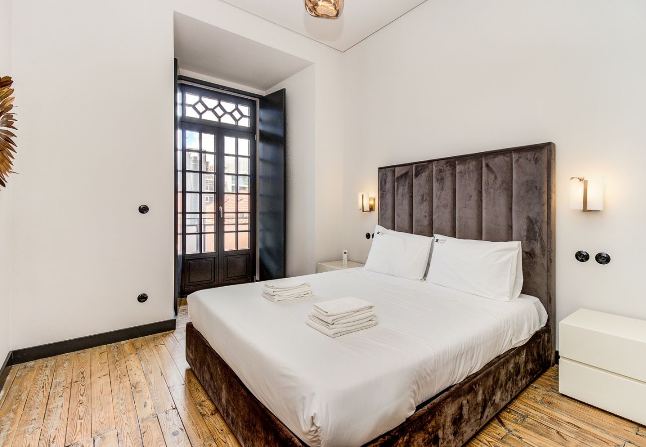 Apartment in Lisbon - Nomad's Time Out Market Lisbon - 3BDR