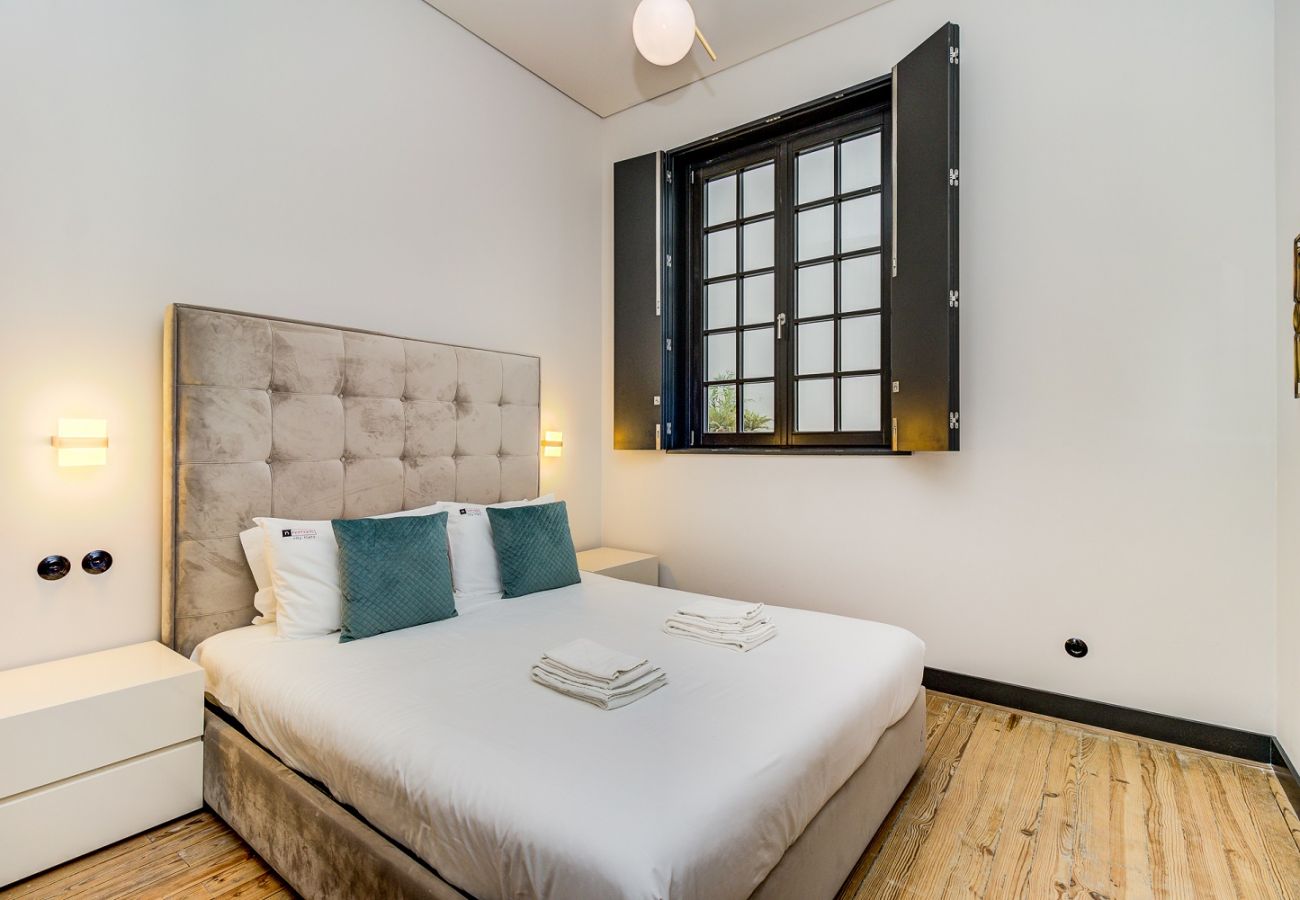 Apartment in Lisbon - Nomad's Time Out Market Lisbon - 3BDR