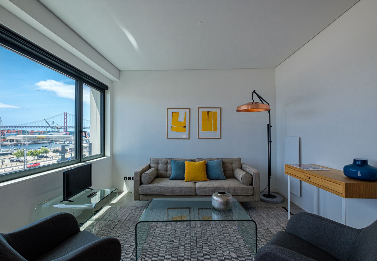 Apartment in Lisbon - Nomad's 2BDR Riverside Lisbon