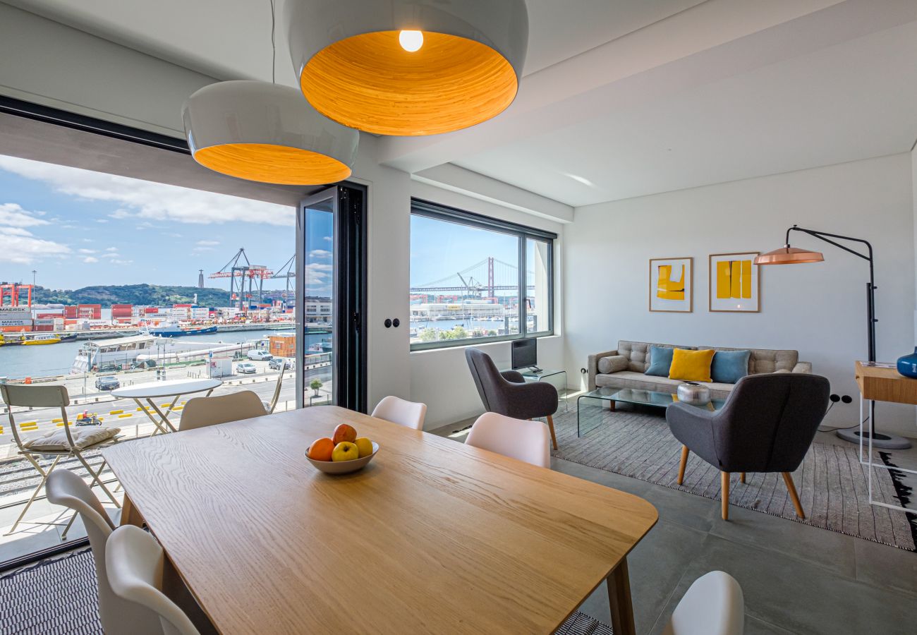 Apartment in Lisbon - Nomad's 2BDR Riverside Lisbon