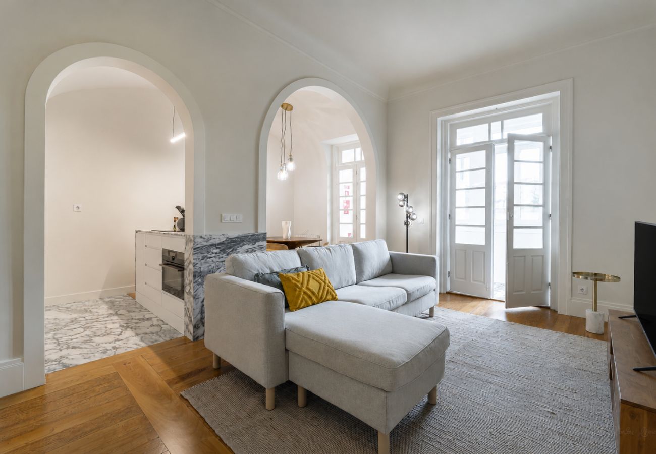 Apartment in Porto - Nomad's Family - 3BDR Charming Hideout Porto