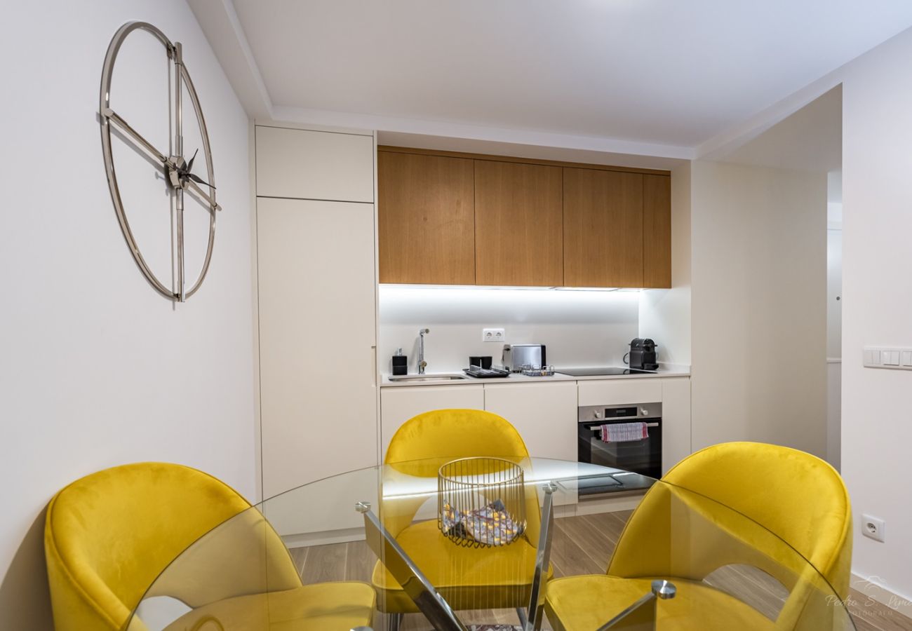 Apartment in Porto - Nomad's Lux - 1BDR The Silent Nest in Bonfim