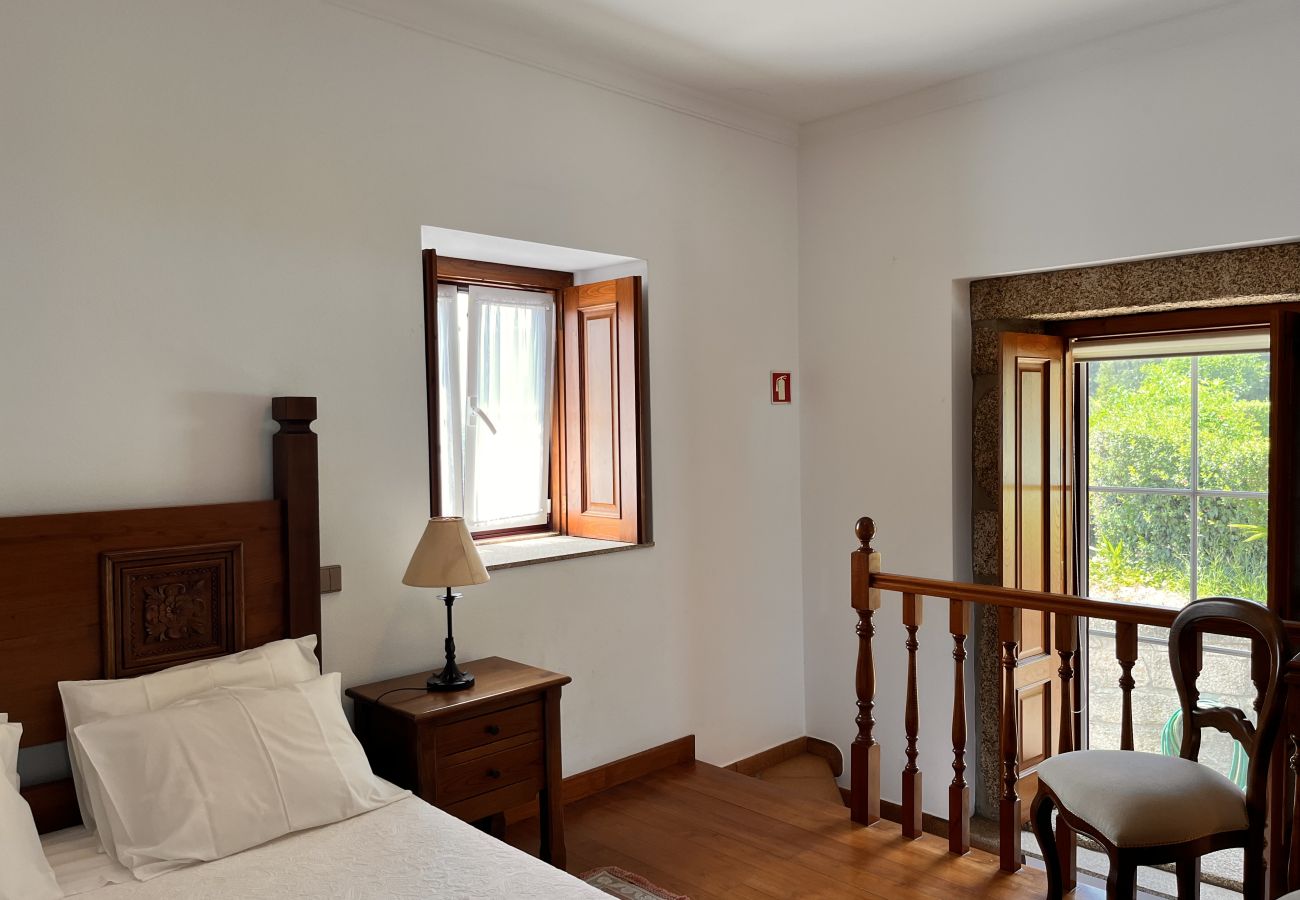 Apartment in Cabeceiras de Basto - Nomad's Country - Cimo de Villa The Pool Lookout