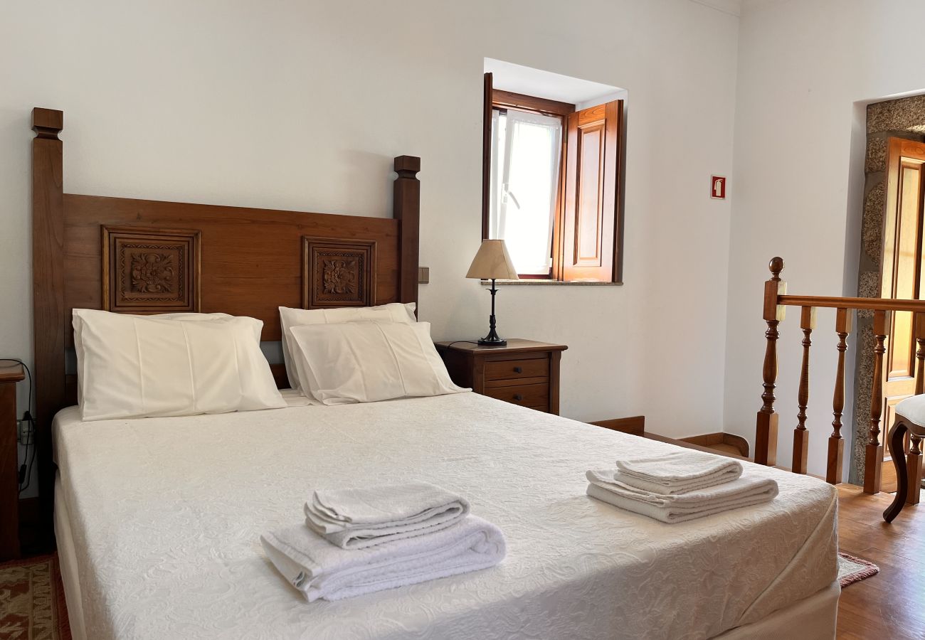 Apartment in Cabeceiras de Basto - Nomad's Country - Cimo de Villa The Pool Lookout