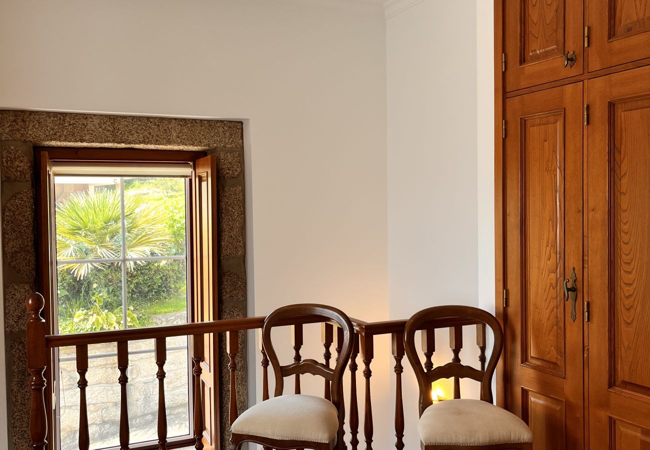 Apartment in Cabeceiras de Basto - Nomad's Country - Cimo de Villa The Pool Lookout