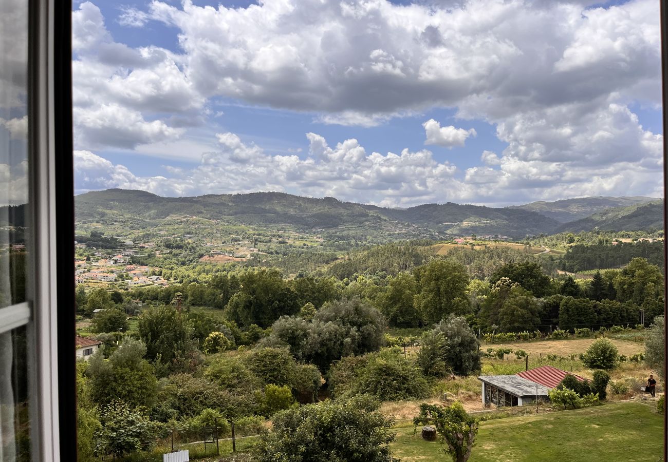 Farm stay in Pedraça - Nomad's Country - Cimo de Vila Apt IV