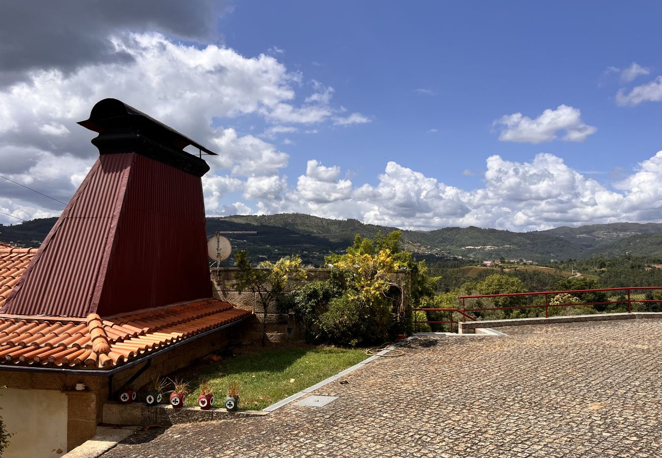 Farm stay in Pedraça - Nomad's Country - Cimo de Vila Apt IV