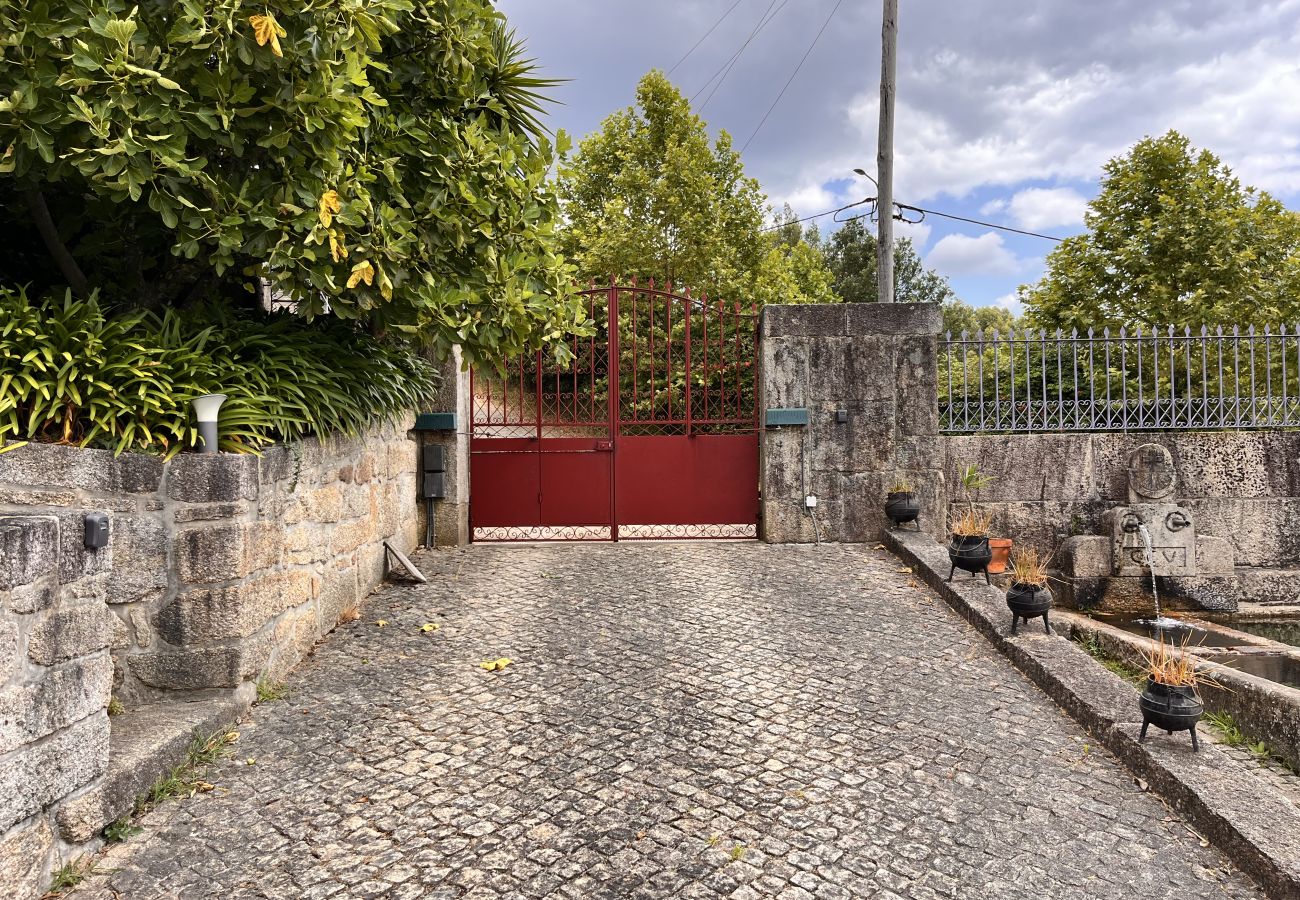 Farm stay in Pedraça - Nomad's Country - Cimo de Vila Apt IV