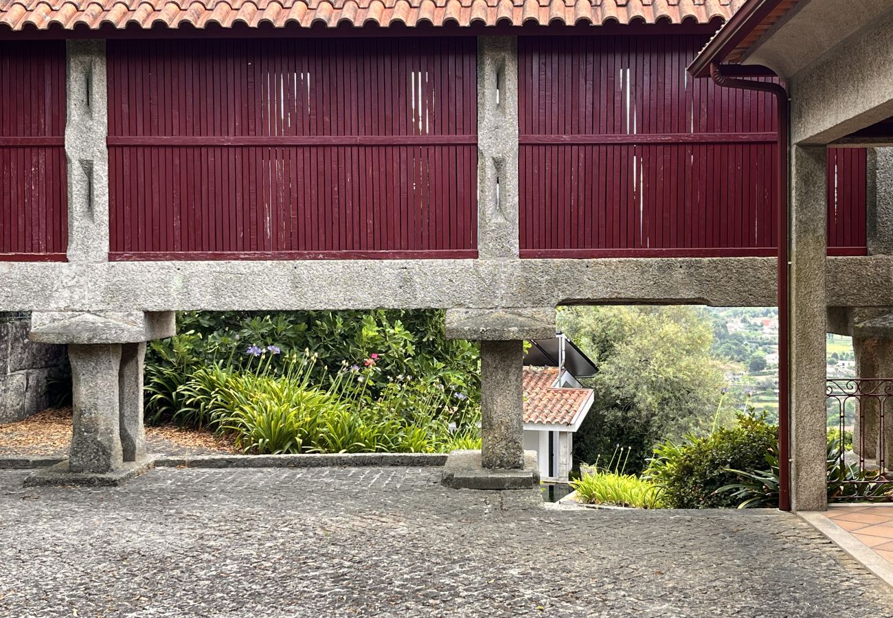 Farm stay in Pedraça - Nomad's Country - Cimo de Vila Apt V