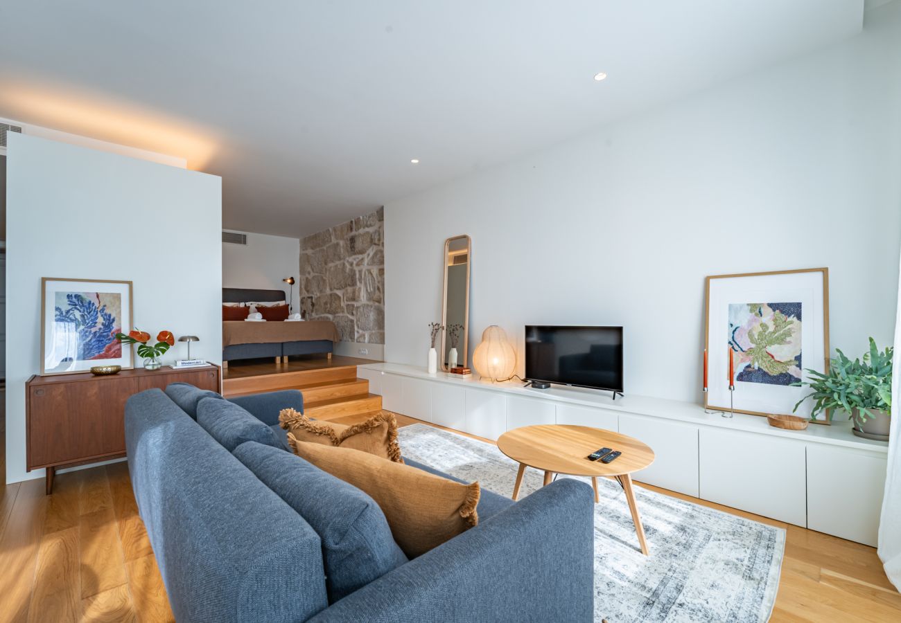 Studio in Porto - Nomad's Lux - 1BD The Comfort Square in Porto
