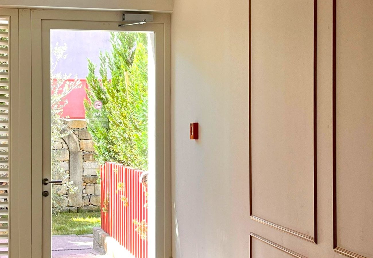 Studio in Porto - Nomad's Lux - 1BDR The Secret Corner