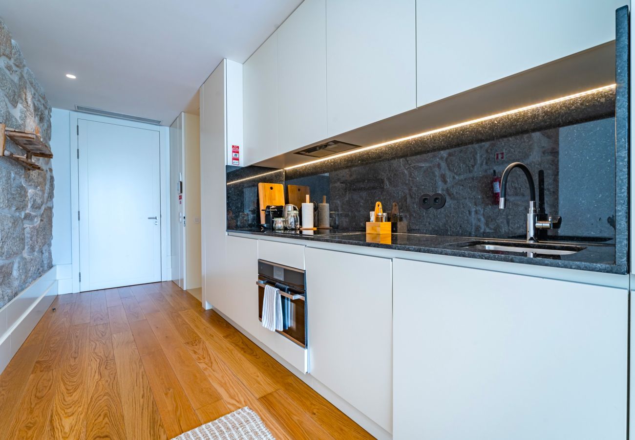Studio in Porto - Nomad's Lux - 1BDR The Secret Corner