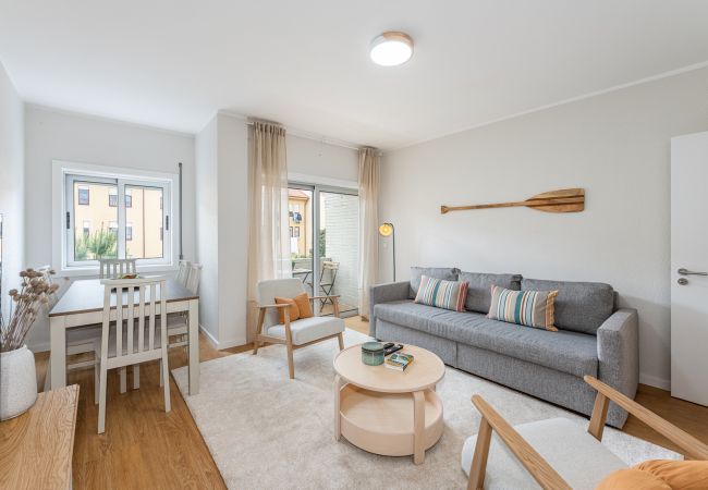 Apartment in Porto - Nomad's Family - 3BDR The Home Base Porto